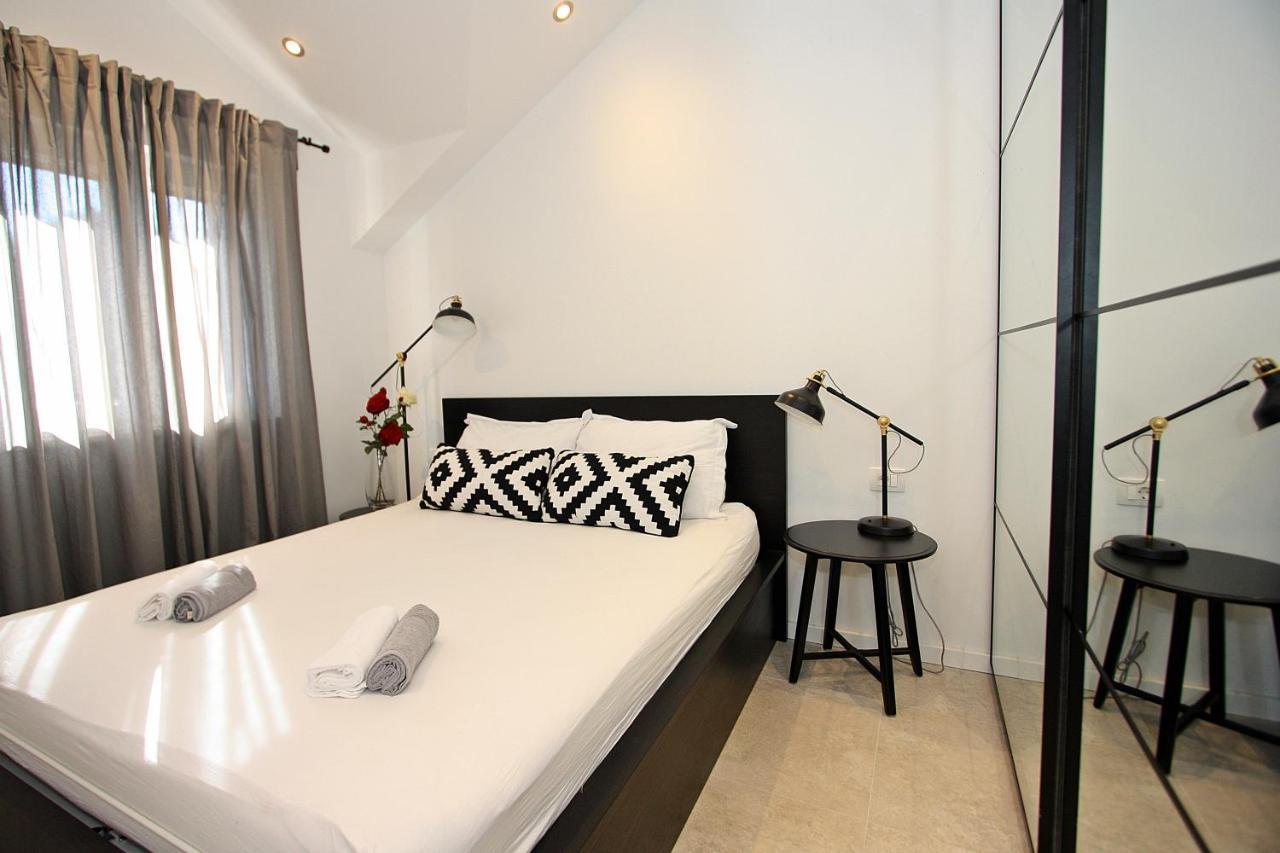 Apartman Gajka Supetar Exteriör bild