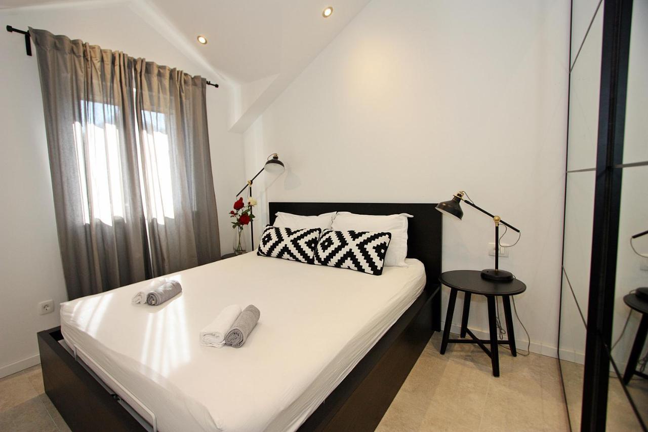 Apartman Gajka Supetar Exteriör bild